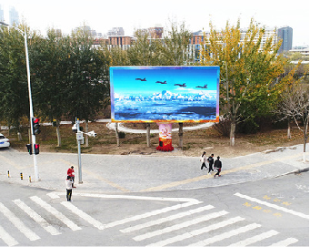 镇沅户外大屏广告投放要点。